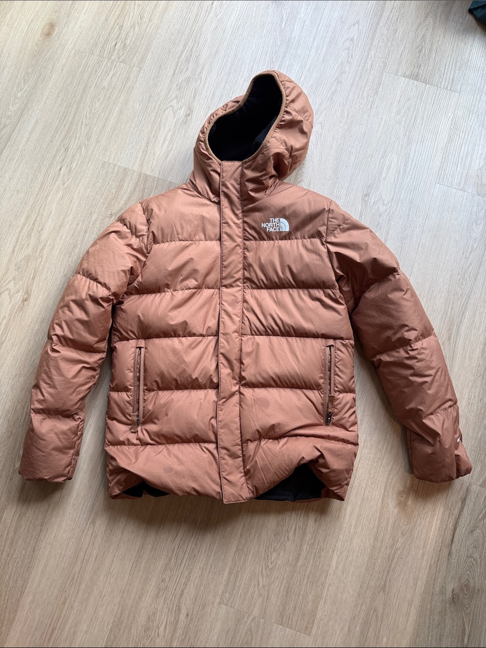 The North Face Kids Rust-Colored Hooded Puffer Jacket XL (14-16)